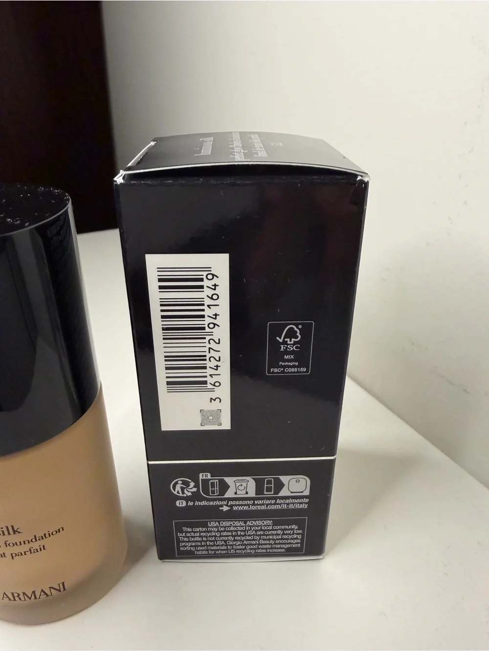 Giorgio Armani Luminous Silk Foundation Shade 5.2
